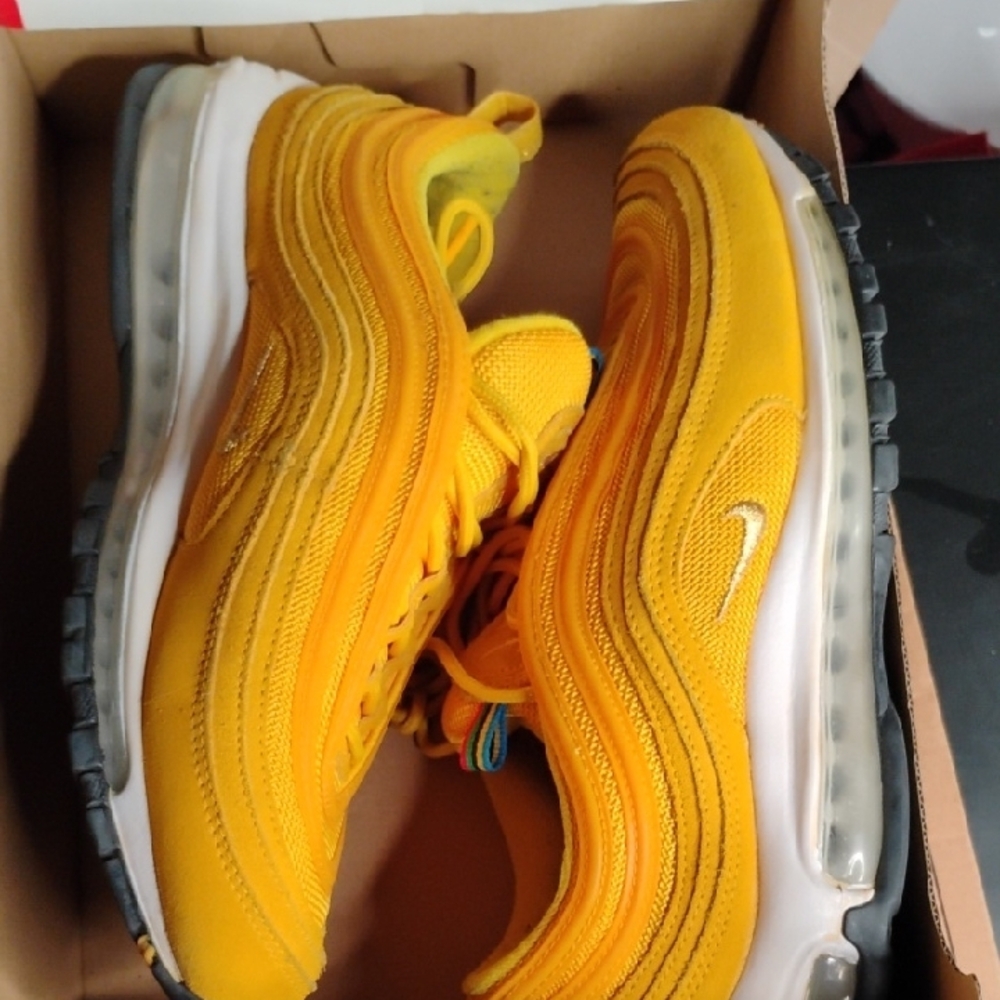 Preloved Nike Yellow Air Max 97 Sneakers